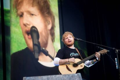 El cantante británico Ed Sheeran esta noche en el Wanda Metropolitano, en Madrid