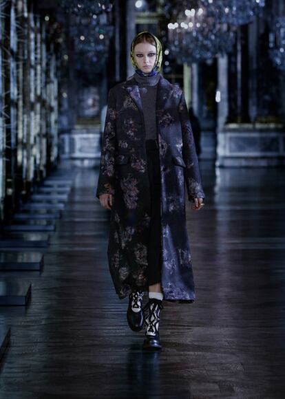 DIOR_AW21_LOOK__10