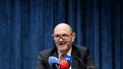 El presidente de la Real Federación Española de Fútbol, Rafael Louzán, el pasado viernes en un acto en la Universidad Rey Juan Carlos, en Madrid.