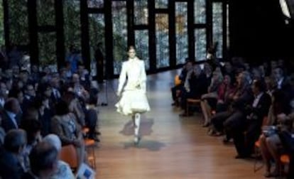 Desfile en el Museo Cristóbal Balenciaga.