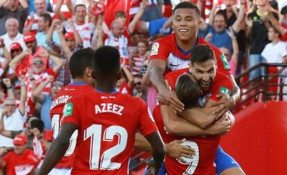 Los jugadores del Granada celebran un gol contra el Leganés.