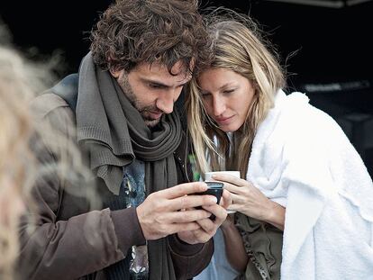 El diseñador Riccardo Tisci y la modelo Gisele Bündchen.