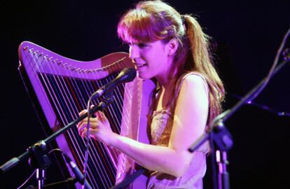 Luisa Sobral, durante su actuación.