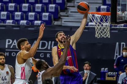 Mirotic lanza ante Tavares y Garuba