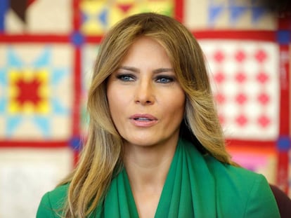 Melania Trump durante su visita al colegio Excel Academy Public Charter, en Washington, el 5 de abril.