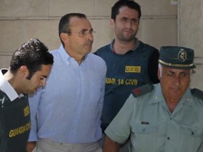 El due&ntilde;o de Fitonovo, Rafael Gonz&aacute;lez, el d&iacute;a de su detenci&oacute;n en 2013.