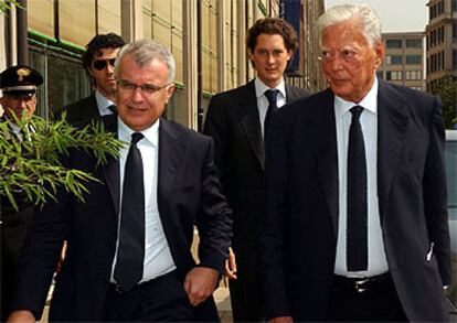 El consejero delegado de Fiat, Giuseppe Morchio (izquierda), y el presidente, Umberto Agnelli, ayer en Turín.