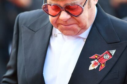 El cantante británico Elton John a su llegada al pase del 'Rocketman'.
