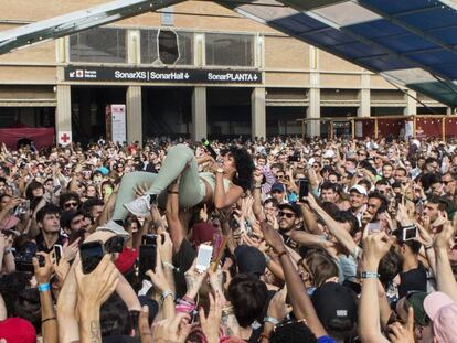 Un momento de la actuaci&oacute;n del grupo Princess Nokia en el S&oacute;nar de este a&ntilde;o.