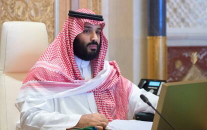 El principe heredero, Mohamed bin Salm&aacute;n, durante el encuentro del Consejo de Asuntos Econ&oacute;micos y de Desarrollo en Riad, el pasado 7 de noviembre.