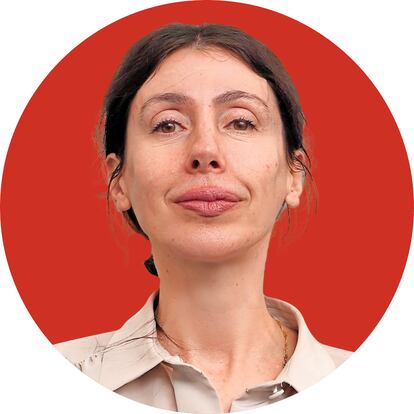 Lucía C. Pino, artista: “El suceso histórico que más admiro es un imperio que cae”