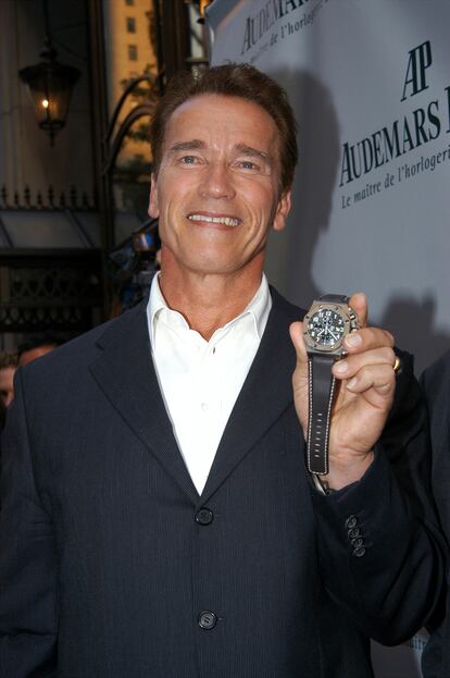 Arnold Schwarzenegger y el Royal Oak Offshore que lució en la película 'El fin de los días'.