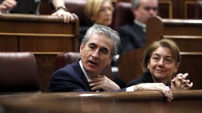 J&aacute;uregui, en el pleno del Congreso.