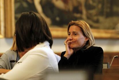 Marta Domínguez, ayer, en el Senado.