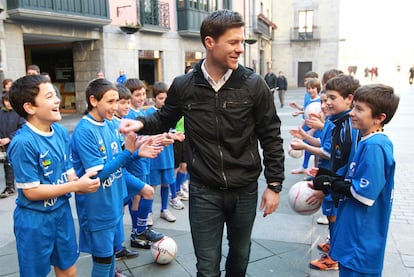 Xabi Alonso, durante el recibimiento que se le tribut el pasado mes de diciembre en Tolosa.