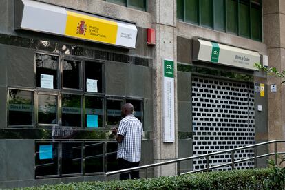 An unemployment office in Seville.