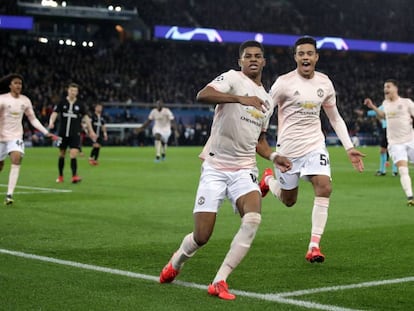 Rashford comemora o gol nos acréscimos contra o PSG.