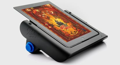 Duo Pinball convierte el iPad en una máquina flipper. Funciona con pilas y simula la sensación de los salones recreativos. El precio es de 59 euros e incluye cinco juegos para la tableta.