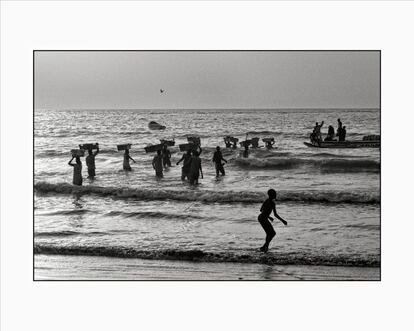 A través de las fotografía Gramanet Imatge Solidària pretende incitar a la reflexión y recaudar fondos para proyectos solidarios. La playa de Senegal.
