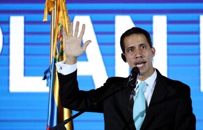 Juan Guaidó presenta el Plan País este jueves en el Auditorio Naranja de la Facultad de Ciencias Económicas y Sociales (FaCES) de la Universidad Central de Venezuela (UCV), en Caracas (Venezuela)