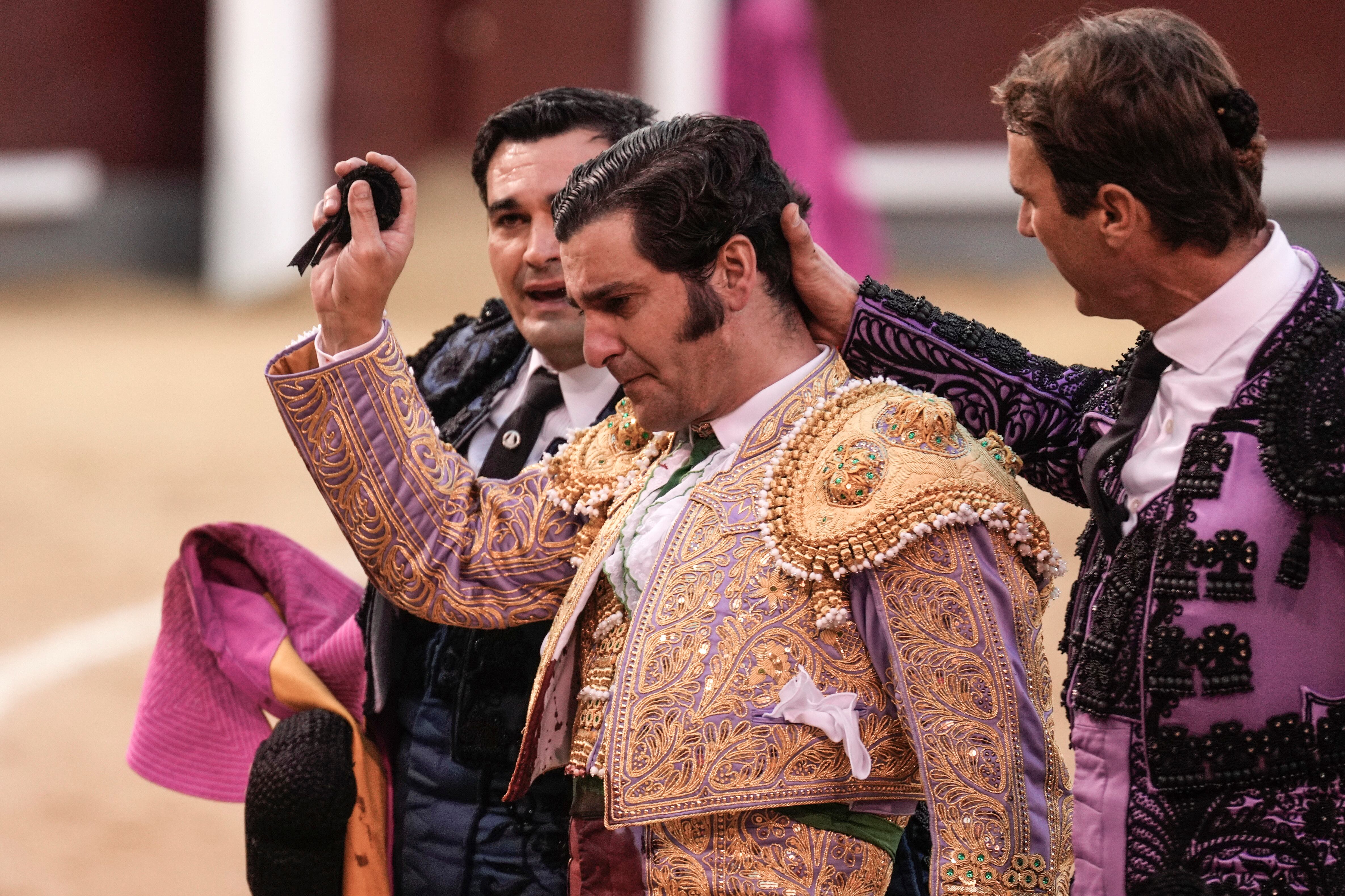 Morante de la Puebla, en el festejo taurino de la Feria de Otoño celebradoen la plaza de Las Ventas, en el que se retiró.