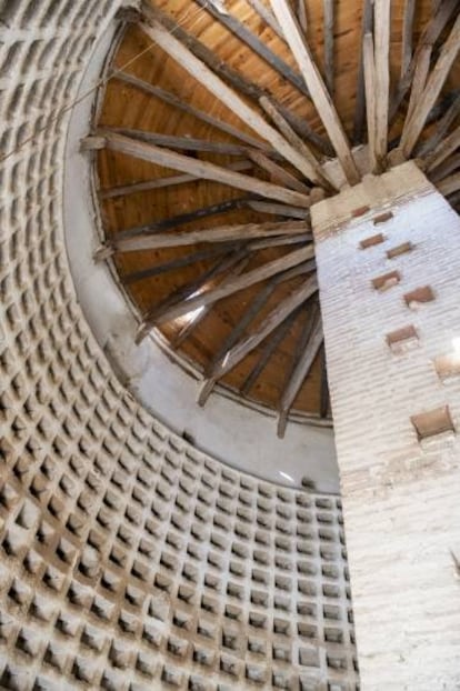 Interior del palomar de la finca La Mejorada, en la provincia de Valladolid.