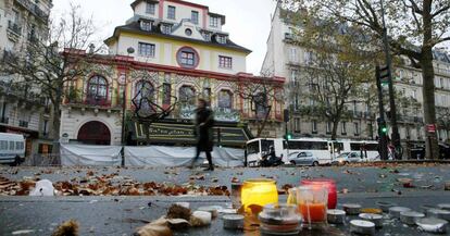 Exterior de la sala Bataclan, tras los atentados de noviembre de 2015.