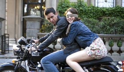Mario Casas y María Valverde en 'Tres metros sobre el cielo', de 2010. Parecía una pareja indestructible, pero...