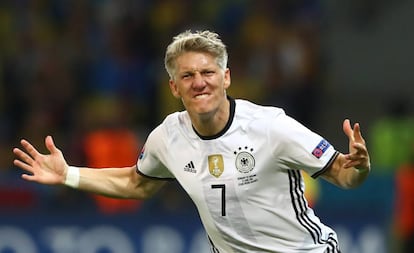 Schweinsteiger celebra el segundo gol.