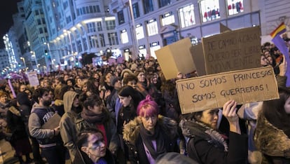 "No somos princesas, somos guerreras!" es el lema de uno de los carteles de la manifestación en Madrid.