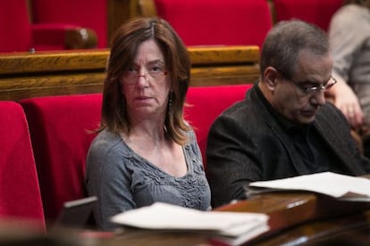 Montserrat Capdevila, diputada del PSC, durante la sesión ordinaria en el pleno del Parlamento de Cataluña.