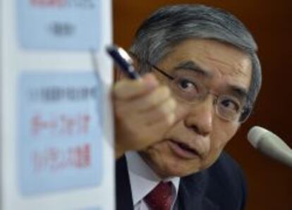 El nuevo gobernador del Banco de Japón (BOJ), Haruhiko Kuroda, en su primera rueda de prensa en la sede del banco central, en Tokio, Japón, el 4 de abril de 2013.