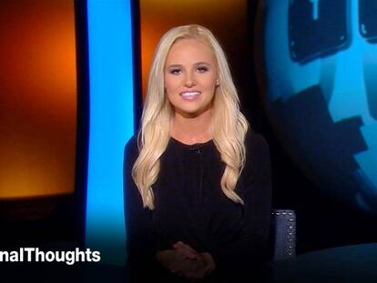 Tomi Lahren en su programa de la cadena online The Blaze.