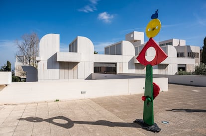L'edifici de la Fundació Miró a Montjuïc.
