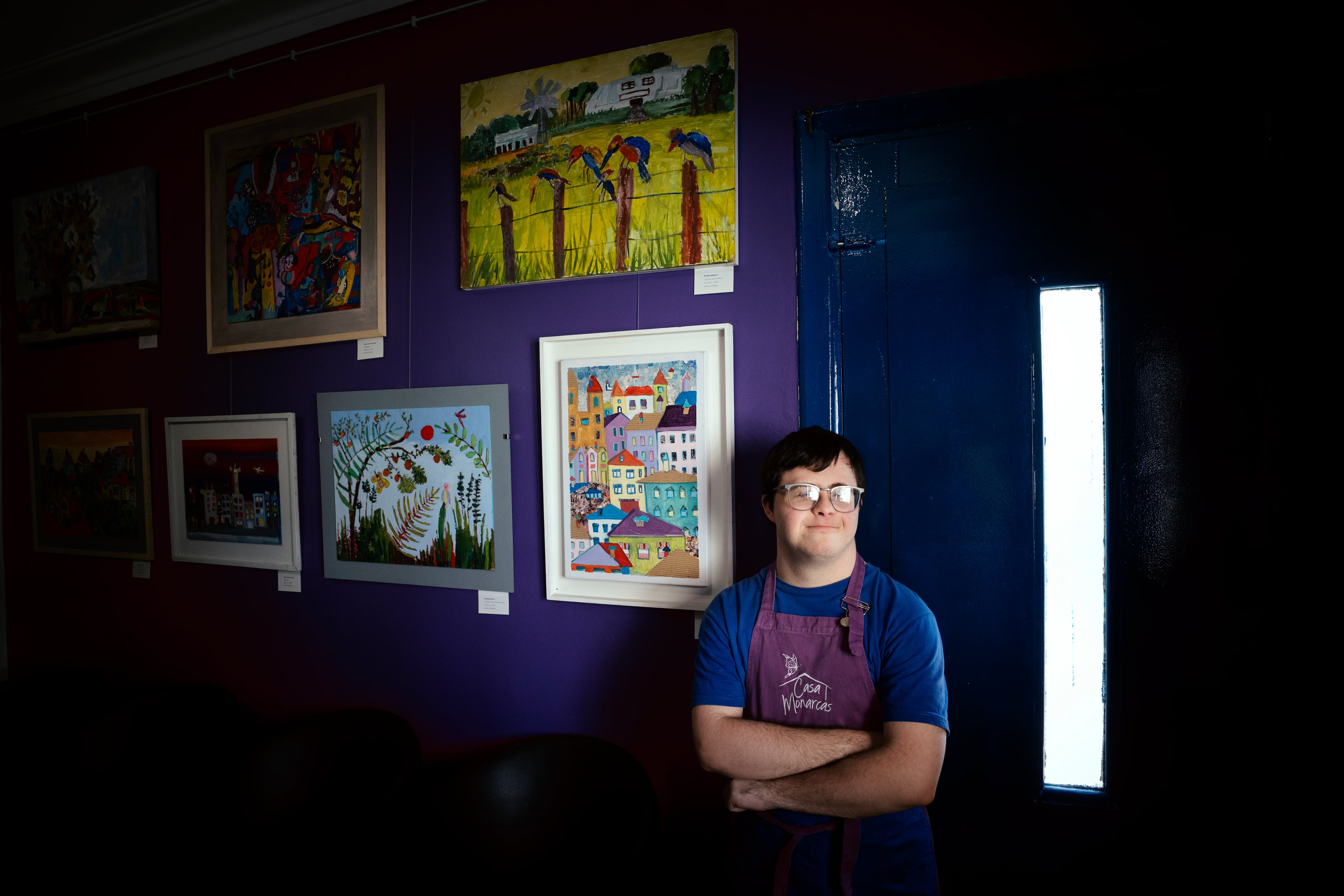 Un bar cultural en Argentina que genera trabajo y autonomía para personas con discapacidad