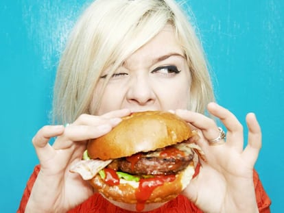 Hacer dieta engorda. ¿Y si come lo que le pide el cuerpo?