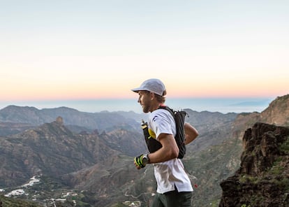 Caleb Olson, ganador de la prueba reina de la Transgrancanaria, en carrera. Fotos cedidas por la organización.