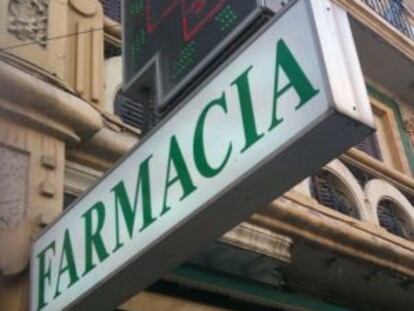 Fachada de una farmacia.