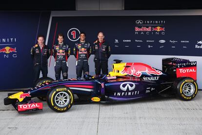 Infiniti Red Bull Racing Team con sus pilotos Sebastian Vettel y Daniel Ricciardo.