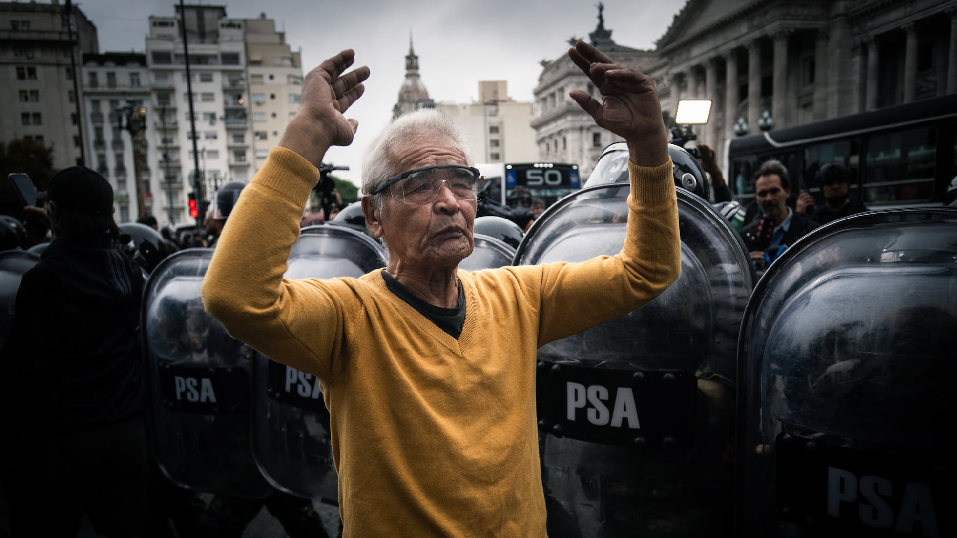 Los jubilados, epicentro de la resistencia argentina contra Milei | EL PAÍS Argentina