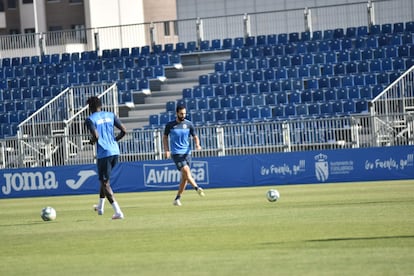 El Fuenlabrada, durante el entrenamiento de este lunes.