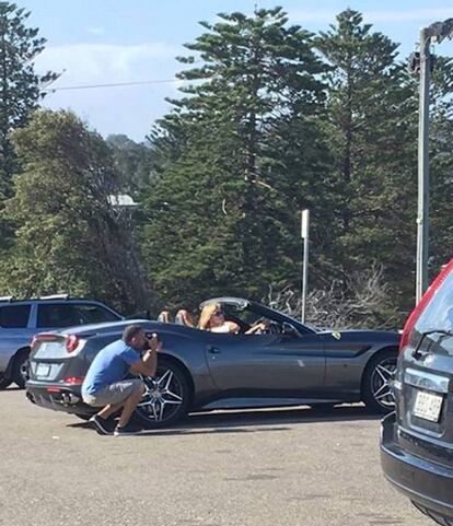 "Esto es lo que ocurre cuando consigues el coche de tus sueños", se ríe una seguidora de Boyfriends of Instagram.