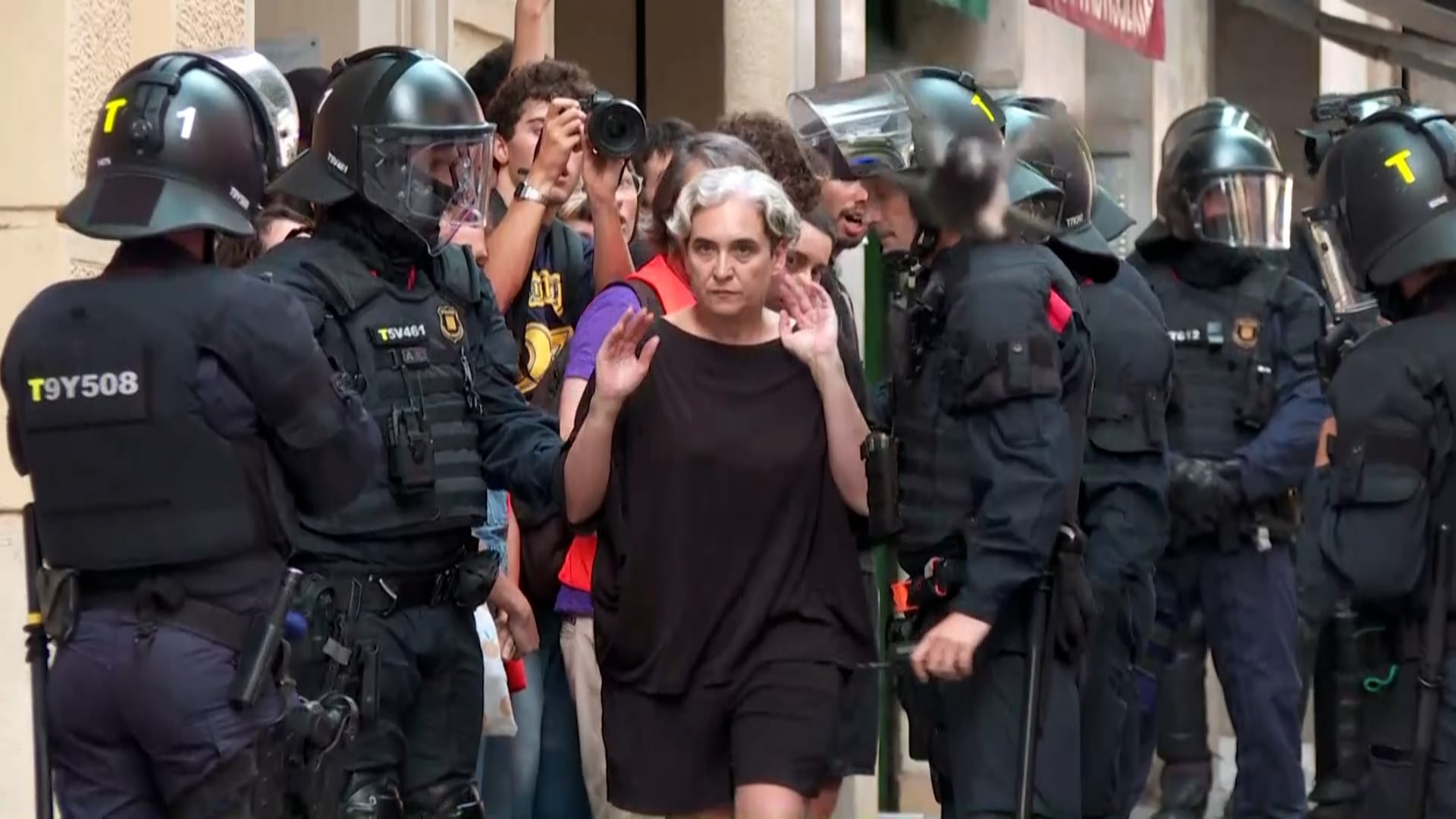 Ada Colau se asoma de nuevo a la política