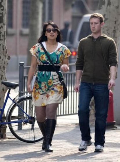 Priscilla Chan y Mark Zuckerberg, en un viaje a Shangi el pasado marzo, dos meses antes de su boda.