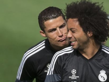Marcelo y Cristiano bromean en el entrenamiento previo al derbi