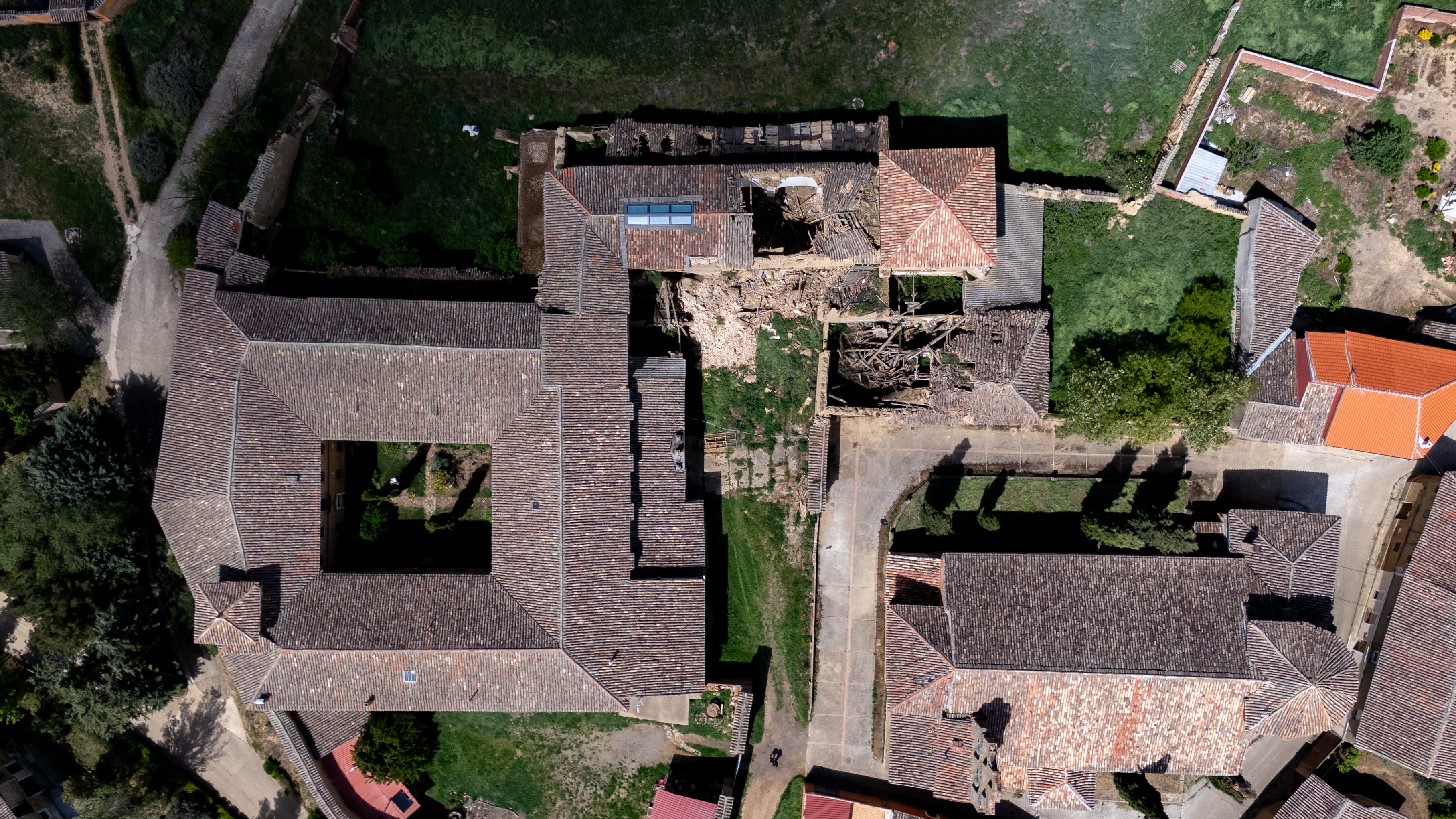 Vista aérea del conjunto monástico de San Bernardino.