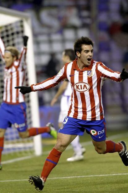 Jurado celebra su tanto, el primero del Atlético en Valladolid.