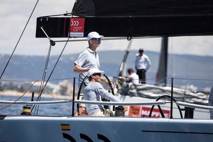 Felipe VI embarca en el 'Aifos' para preparar la 39º Copa del Rey de Vela, el 1 de agosto en Palma, Mallorca.