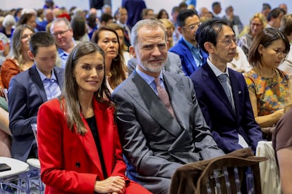 Los reyes Felipe VI y Letizia en la graduación de la infanta Sofía.
