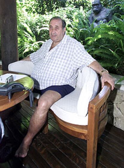 Jesús Gil, ayer, en su residencia de Marbella.